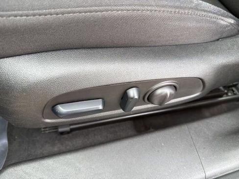 Used 2024 Chevrolet Malibu LT image 13