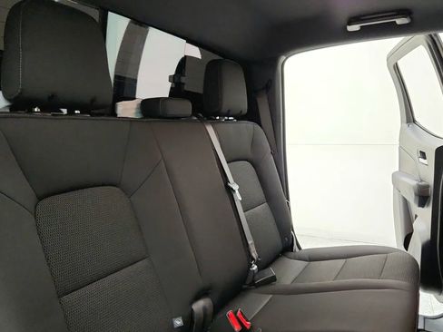 Used 2024 Chevrolet Colorado LT w/ LT Convenience Package image 35