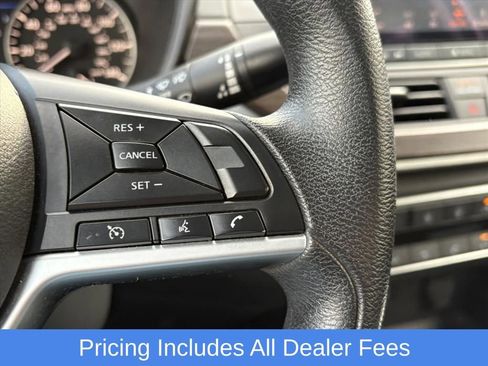 Used 2023 Nissan Altima 2.5 SV FWD image 16