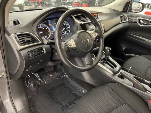 Used 2019 Nissan Sentra SV image 13