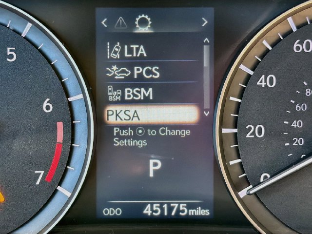 Used 2022 Lexus RX 350 AWD w/ Luxury Package image 8