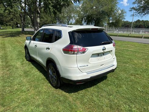 Used 2016 Nissan Rogue SL AWD/4WD image 12