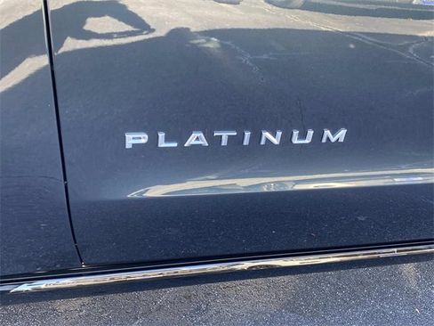 New 2025 Ford Expedition Platinum w/ Driver's Package image 9