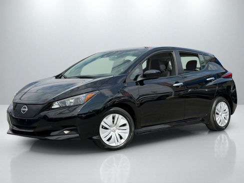 Used 2025 Nissan Leaf S FWD image 1