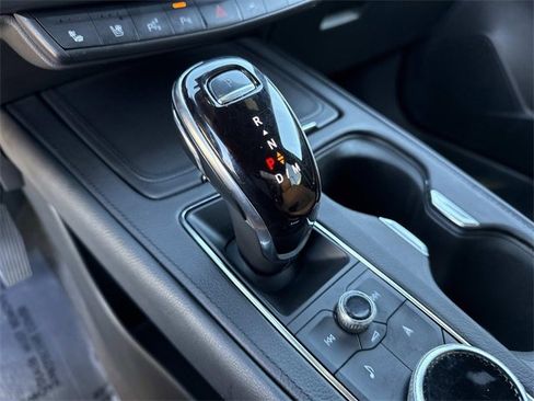 Certified 2022 Cadillac XT4 Premium Luxury w/ Enhanced Visibility Package image 26