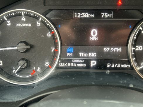 Used 2023 Mitsubishi Outlander ES AWD/4WD image 24