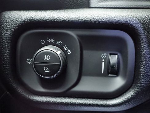 Certified 2022 RAM 1500 Big Horn AWD/4WD image 30