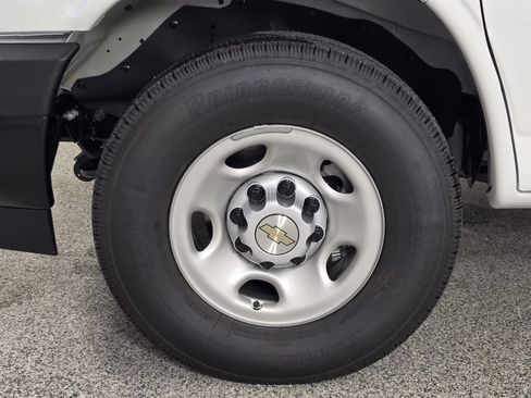 New 2026 Chevrolet Express 2500 w/ Communications Package RWD image 13
