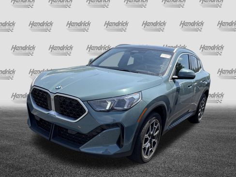 Used 2025 BMW X2 xDrive28i AWD/4WD image 5