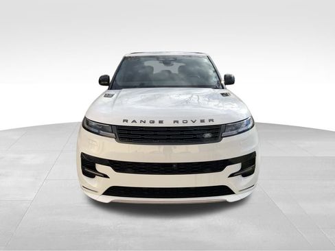 New 2025 Land Rover Range Rover Sport Dynamic SE image 2