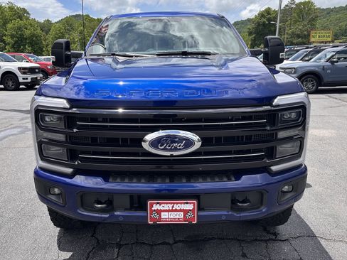 Used 2026 Ford F250 Platinum w/ Tremor Off-Road Package AWD/4WD image 3