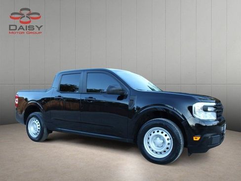 Used 2024 Ford Maverick XL w/ Equipment Group 100A Standard AWD/4WD image 3