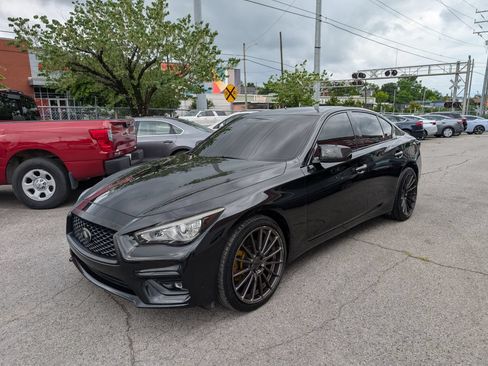 Used 2018 INFINITI Q50 Luxe AWD/4WD image 3