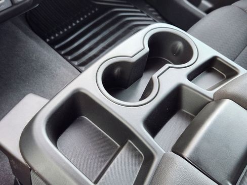 New 2025 Chevrolet Silverado 1500 Custom image 18