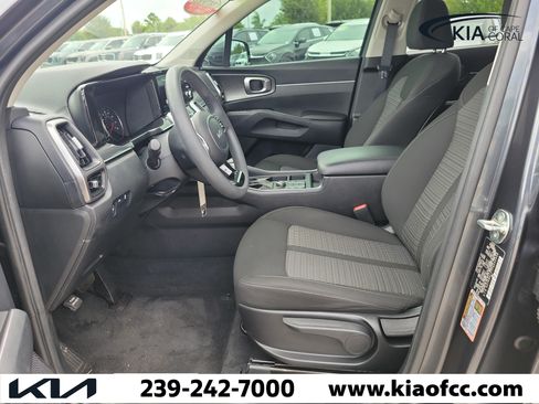 Certified 2023 Kia Sorento LX FWD image 20