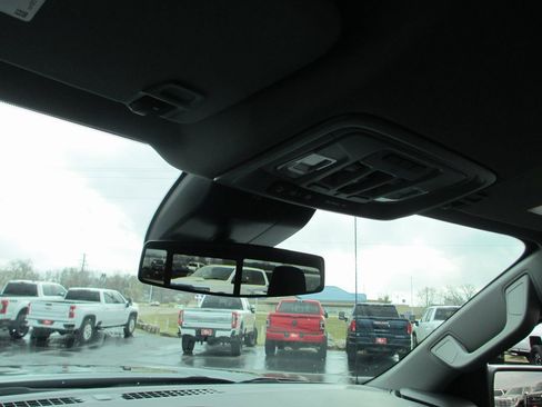 Used 2025 GMC Sierra 1500 Elevation w/ Elevation Premium Package image 30