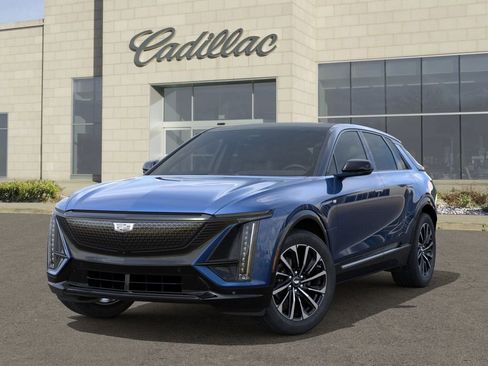 New 2026 Cadillac Lyriq Sport image 6
