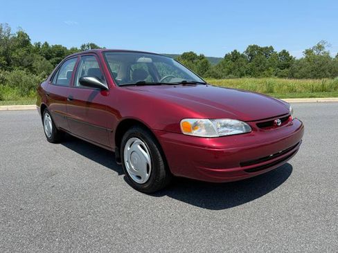 Used 1999 Toyota Corolla CE w/ Value Pkg FWD image 3