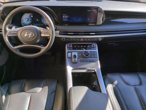 Used 2024 Hyundai Palisade Calligraphy image 11