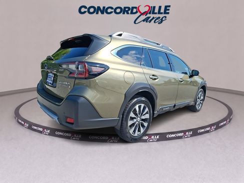 Used 2024 Subaru Outback Touring XT AWD/4WD image 7