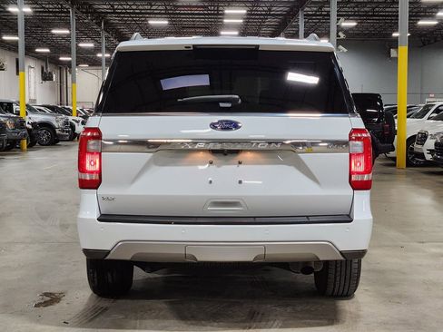 Used 2021 Ford Expedition Max XLT image 10