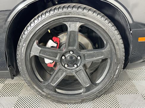 Used 2018 Dodge Challenger R/T w/ Blacktop Package RWD image 41