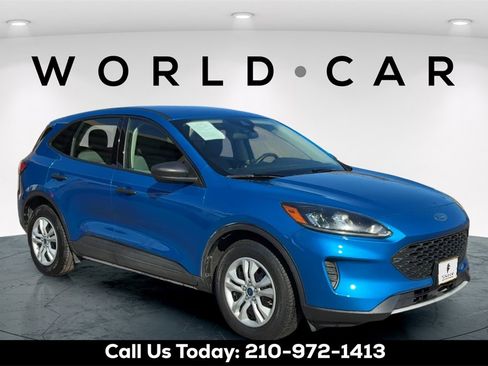 Used 2020 Ford Escape S image 1