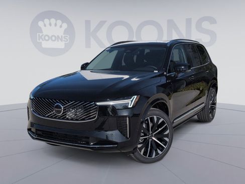 New 2026 Volvo XC90 B6 Plus w/ Protection Package Premier image 1