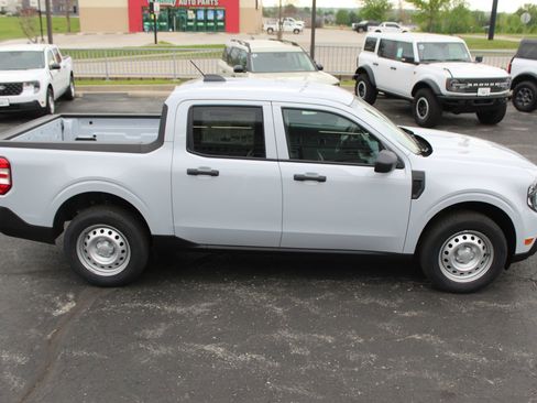 New 2026 Ford Maverick XL AWD/4WD image 8