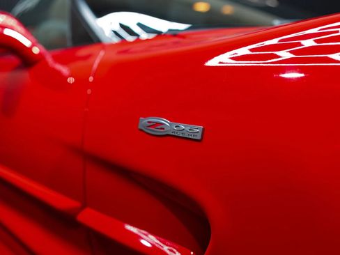 Used 2002 Chevrolet Corvette Z06 image 6