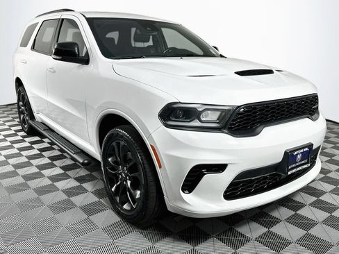 Used 2024 Dodge Durango GT AWD/4WD image 29