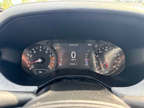 Used 2023 Jeep Compass Latitude w/ Convenience Group AWD/4WD image 12