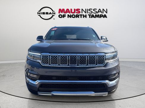 Used 2024 Jeep Grand Wagoneer Series III AWD/4WD image 3