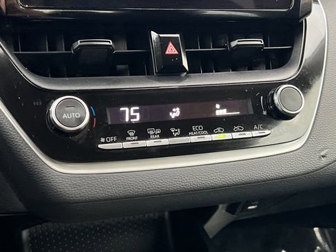 Used 2024 Toyota Corolla LE image 19