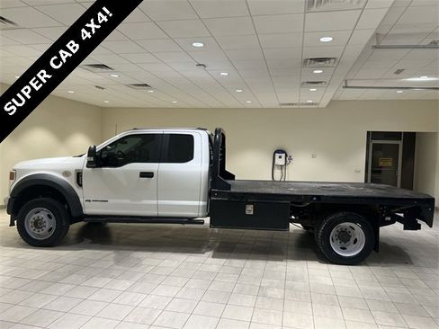 Certified 2022 Ford F450 XL w/ Power Equipment Group image 2