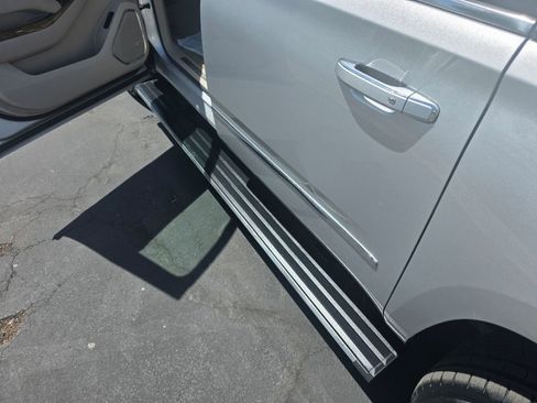 Used 2017 GMC Yukon XL Denali RWD image 13