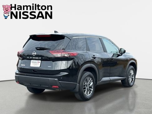 Certified 2025 Nissan Rogue S image 2