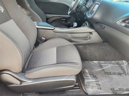 Used 2022 Dodge Challenger SRT Hellcat image 18