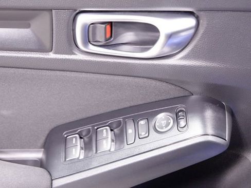 Used 2022 Honda Civic Sport image 23