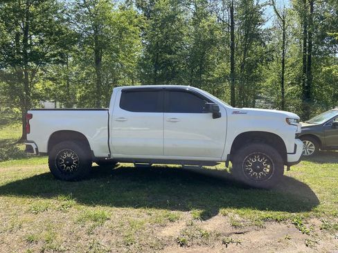 Used 2019 Chevrolet Silverado 1500 RST AWD/4WD image 2