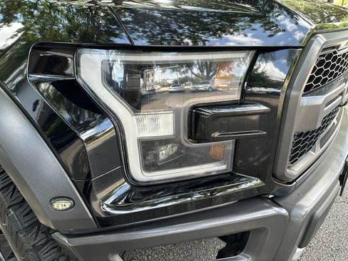 Used 2018 Ford F150 Raptor w/ Equipment Group 802A Luxury AWD/4WD image 12