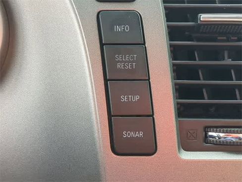 Used 2016 Toyota Sequoia Platinum image 30