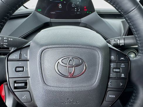 Used 2024 Toyota Prius XLE image 16