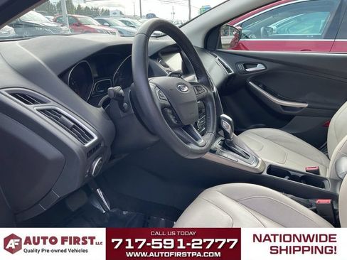 Used 2018 Ford Focus Titanium FWD image 7