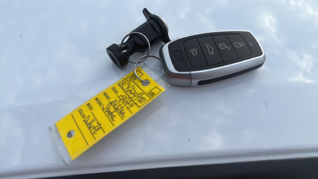 Used 2024 Nissan Sentra S FWD image 25