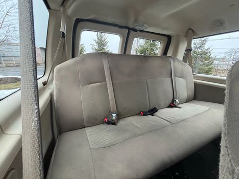 Used 2013 Ford E-350 and Econoline 350 XLT image 29