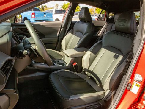 Used 2024 Subaru Crosstrek 2.5i Wilderness w/ Crosstrek Mirror Package AWD/4WD image 13