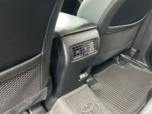 Used 2022 Toyota 4Runner SR5 Premium AWD/4WD image 21
