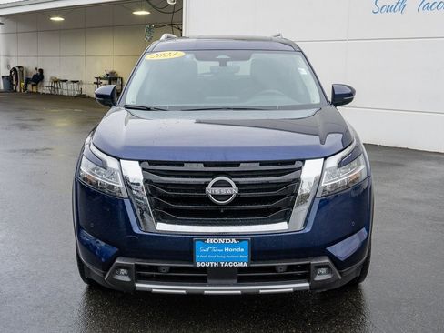 Used 2023 Nissan Pathfinder SL w/ SL Premium Package image 4