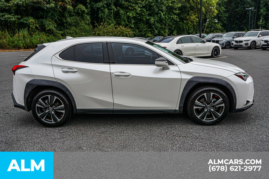 Used 2020 Lexus UX 200 w/ Accessory Package 2 FWD image 8